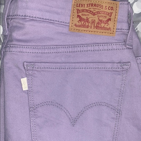 levi’s (skinny leg) - Picture 2 of 2